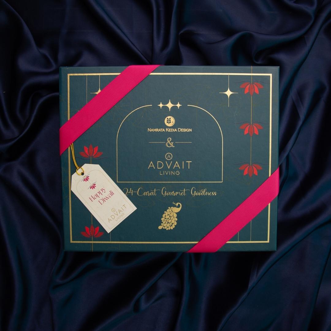 Āśaya Tête-à-Tête: Artisanal Tea Gift Box for Two