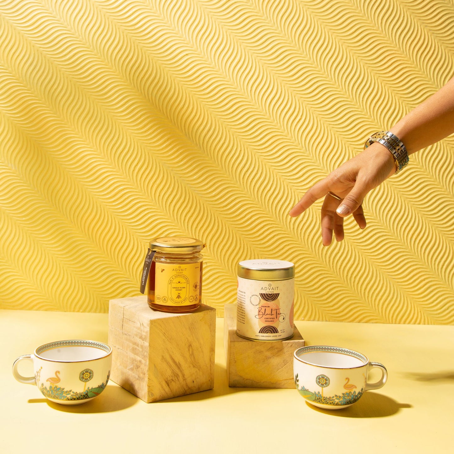 Āśaya Tête-à-Tête: Artisanal Tea Gift Box for Two