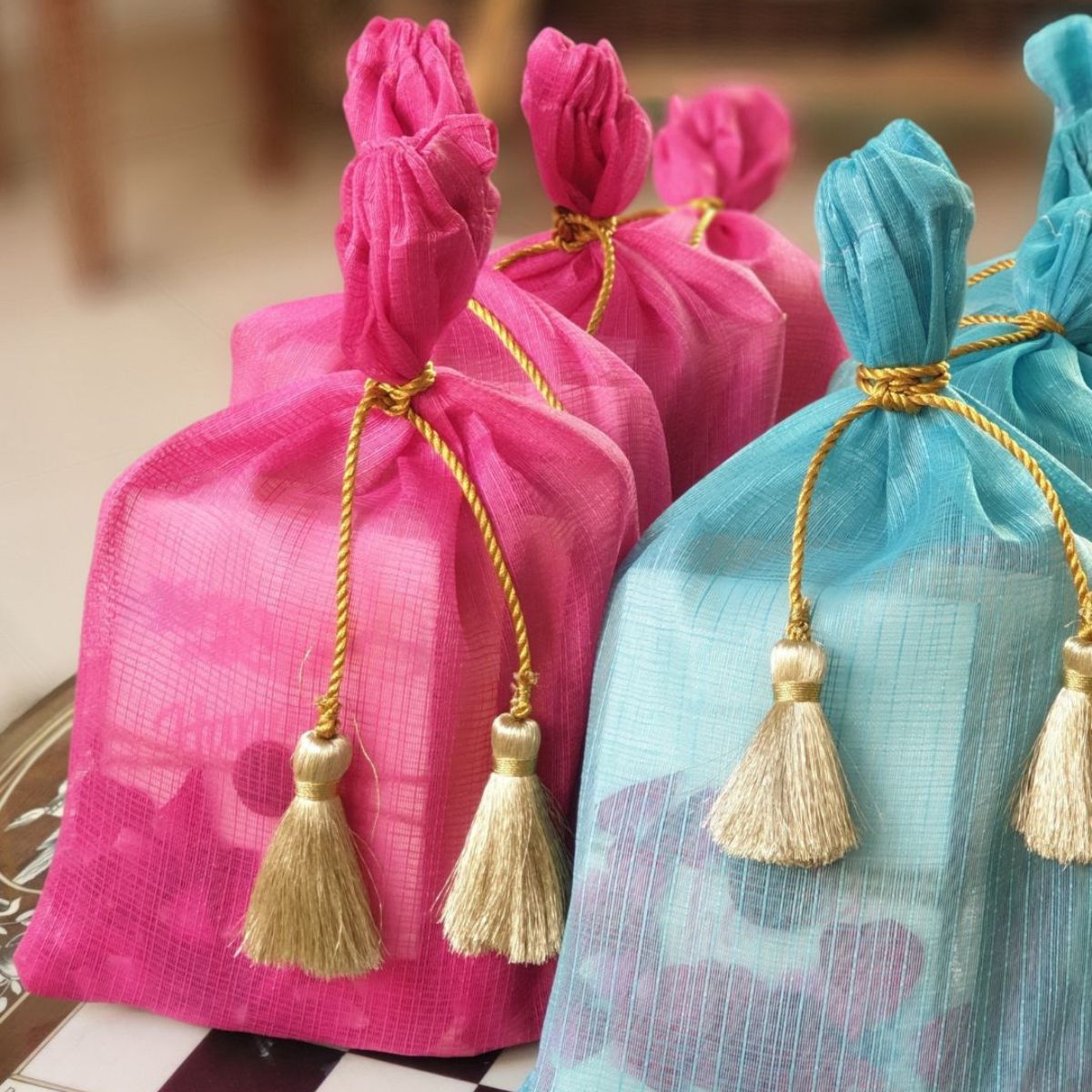 Holi Sammelan Festive Potli