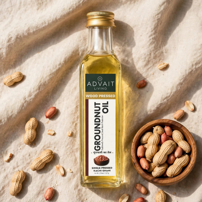 Cold-Pressed Groundnut Oil (मूंगफली का तेल)