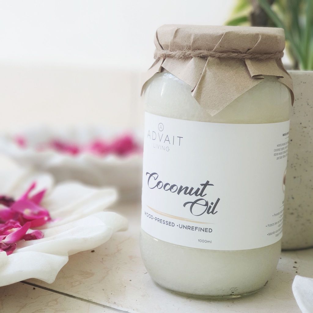 1 Litre Advait Living Virgin Coconut Oil in a Glass Bottle
