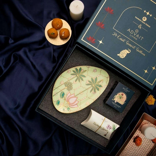 Āśaya Dessert Box | Luxury Gifting Box | 24-Carat Gold | Perfect For All Occasions