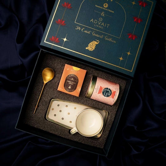 Āśaya Solace: Artisanal Tea Gift Box